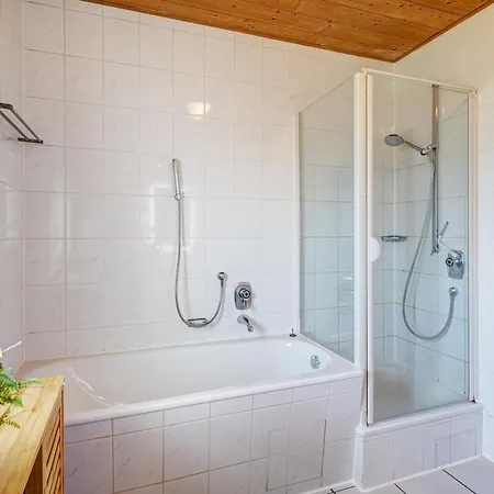 Stylish Loft With Balcony, Quiet And Spacious *