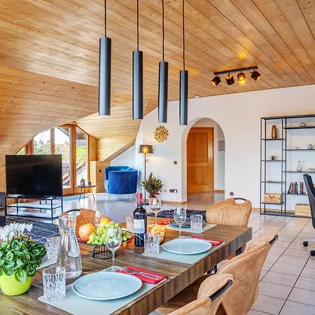 Stylish Loft With Balcony, Quiet And Spacious * Unterschleissheim
