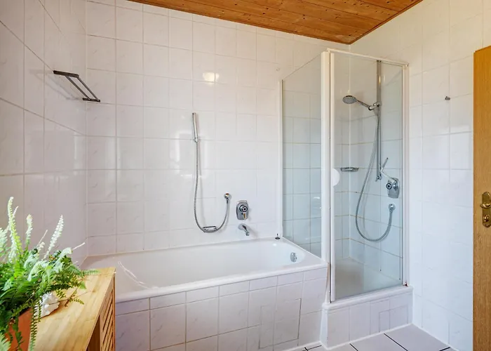Stylish Loft With Balcony, Quiet And Spacious *