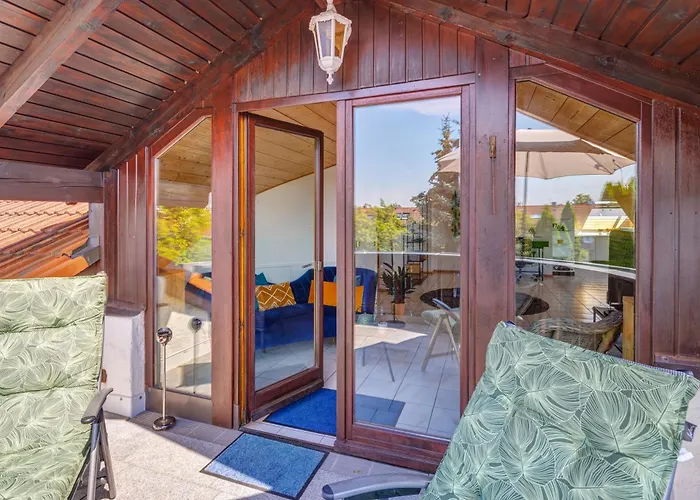 Stylish Loft With Balcony, Quiet And Spacious *